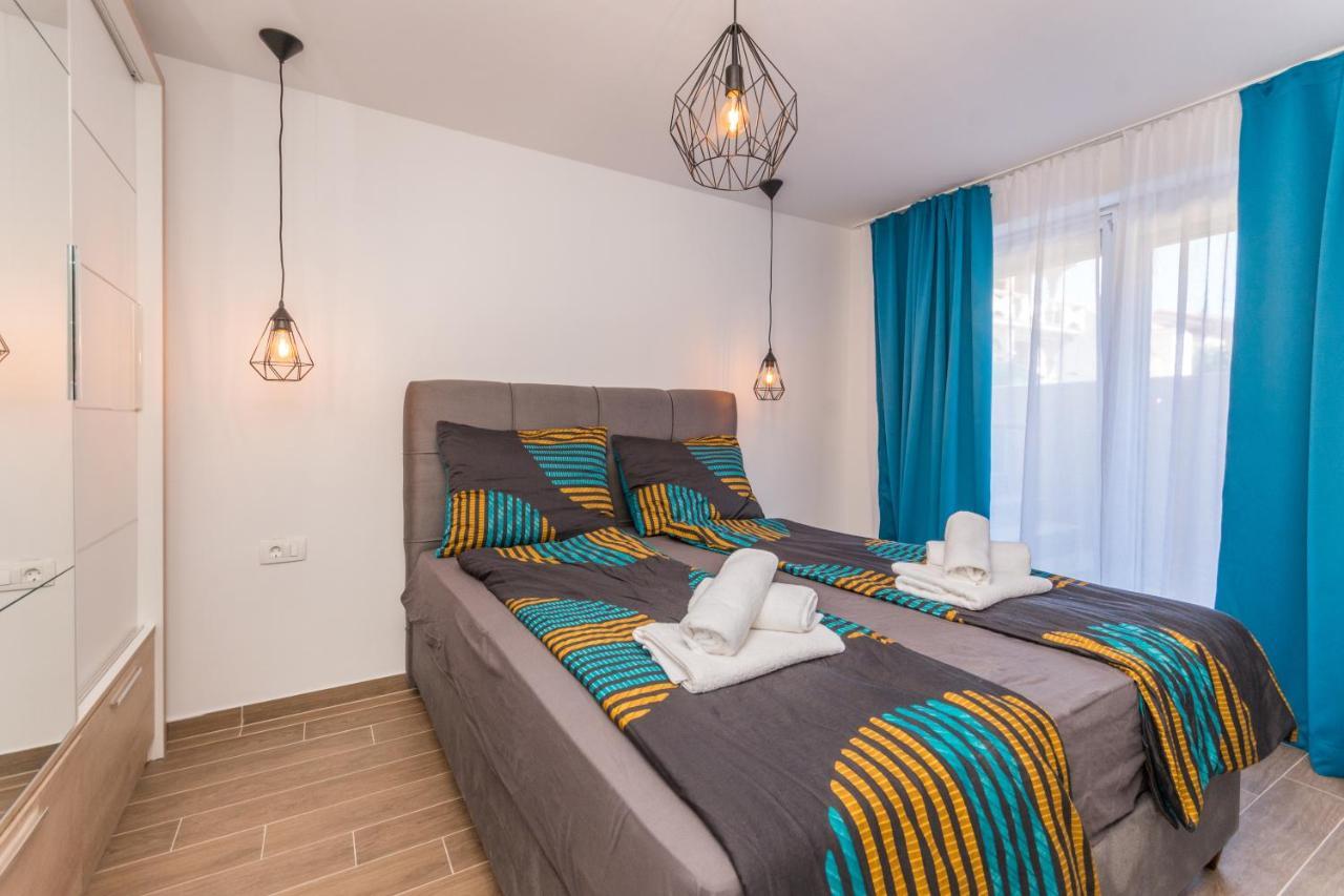 Apartment Jakov With A Pool Zadar Exterior foto