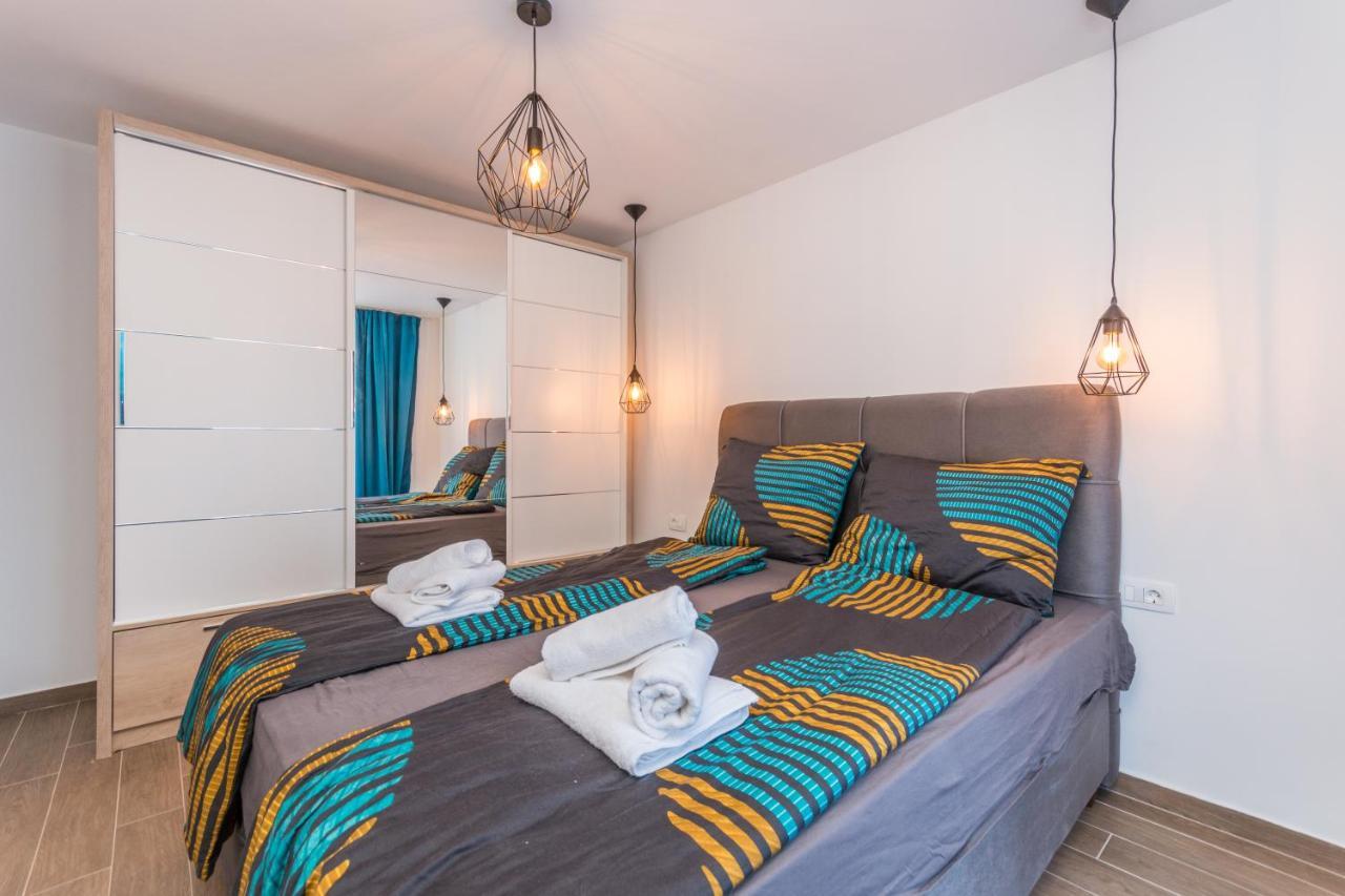 Apartment Jakov With A Pool Zadar Exterior foto